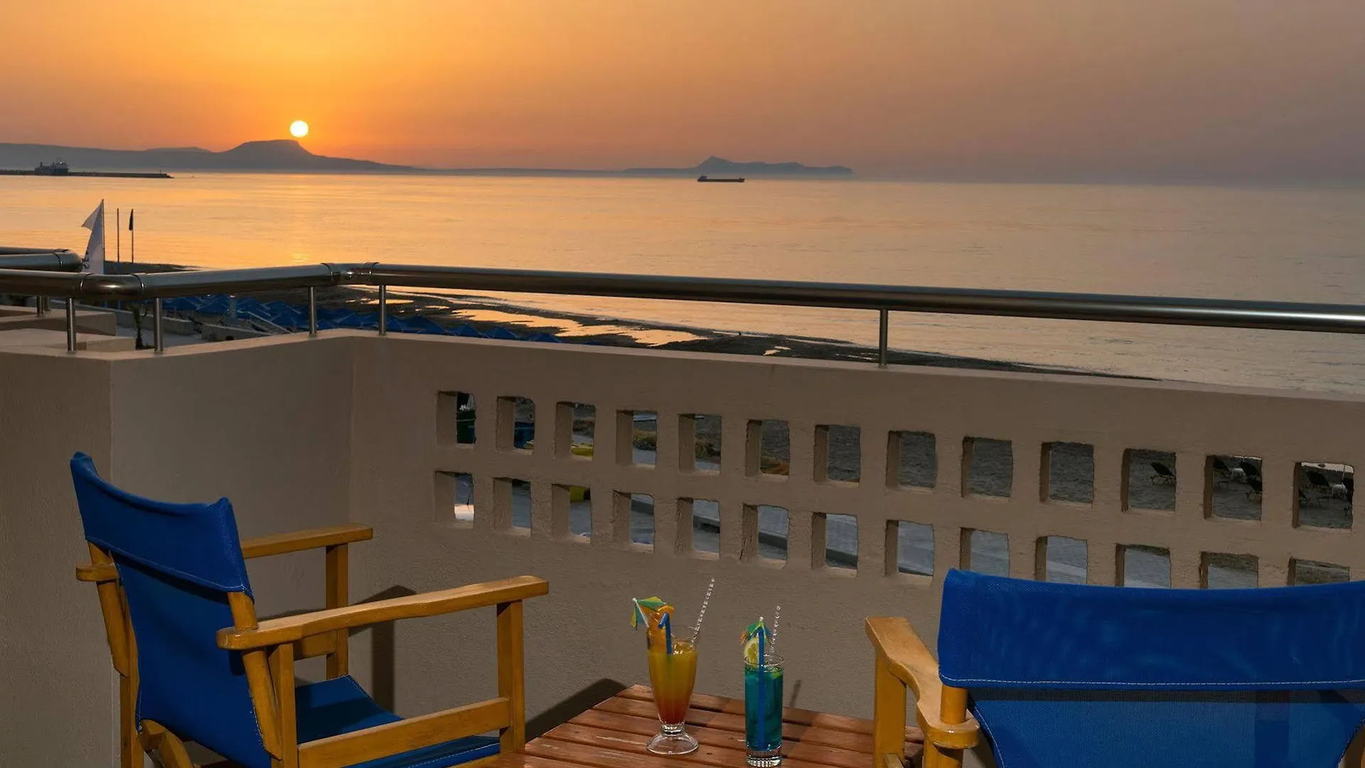 *** Aparthotel Pearl Seabreeze Suites Rethymno  Greece