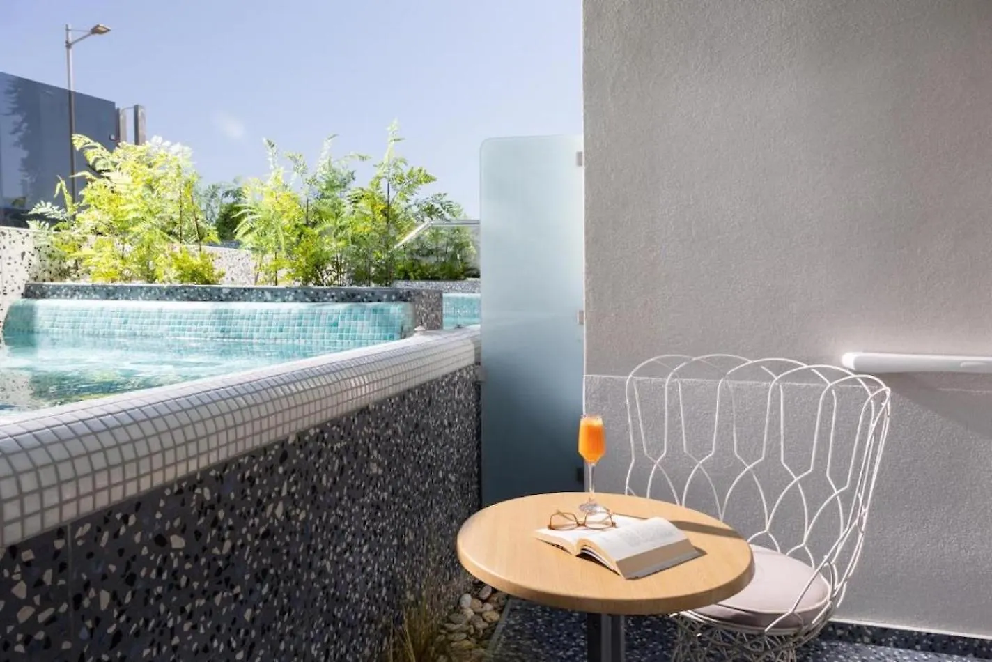 Aparthotel Pearl Seabreeze Suites Rethymno
