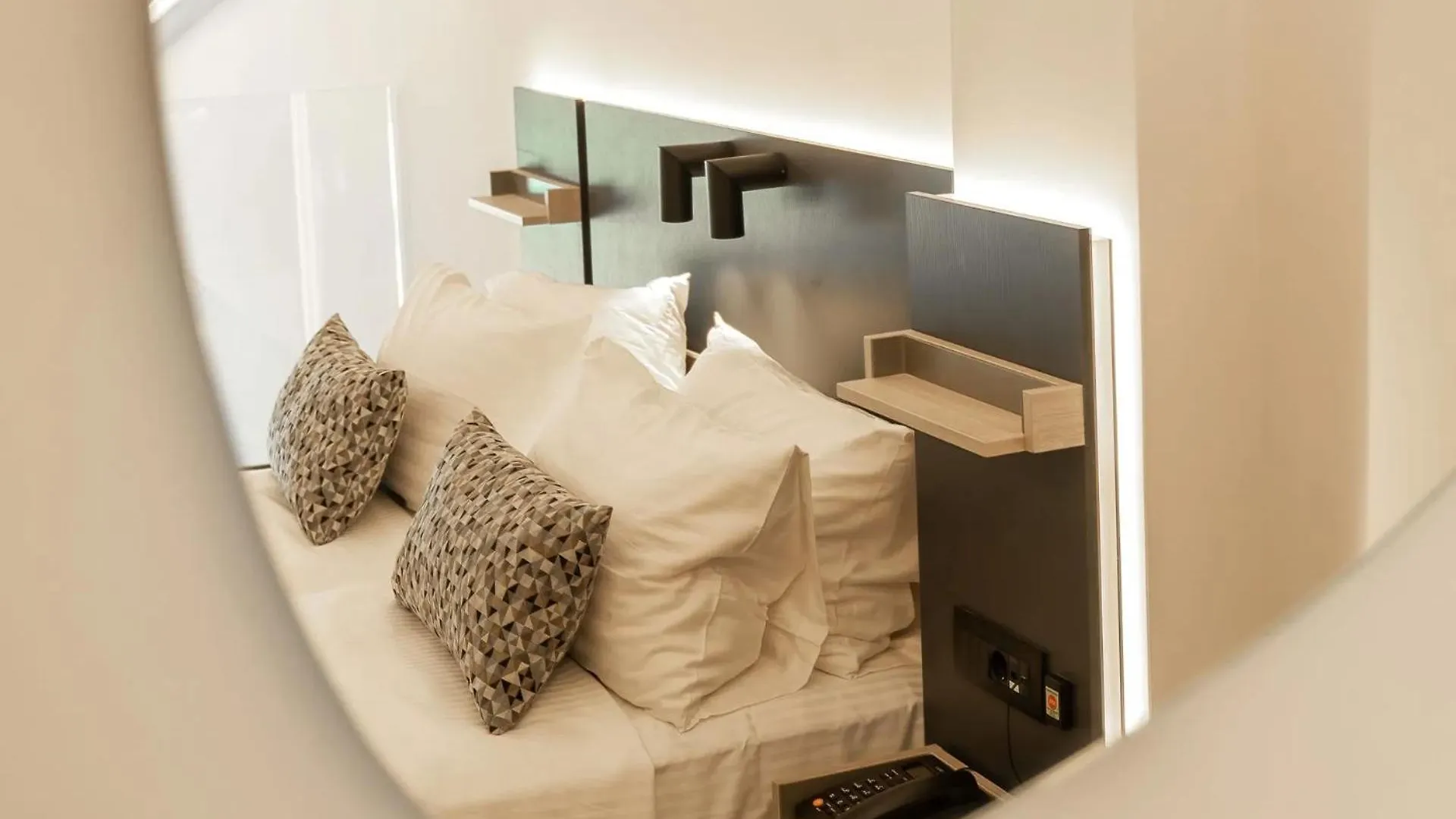 *** Aparthotel Pearl Seabreeze Suites Rethymno  Greece