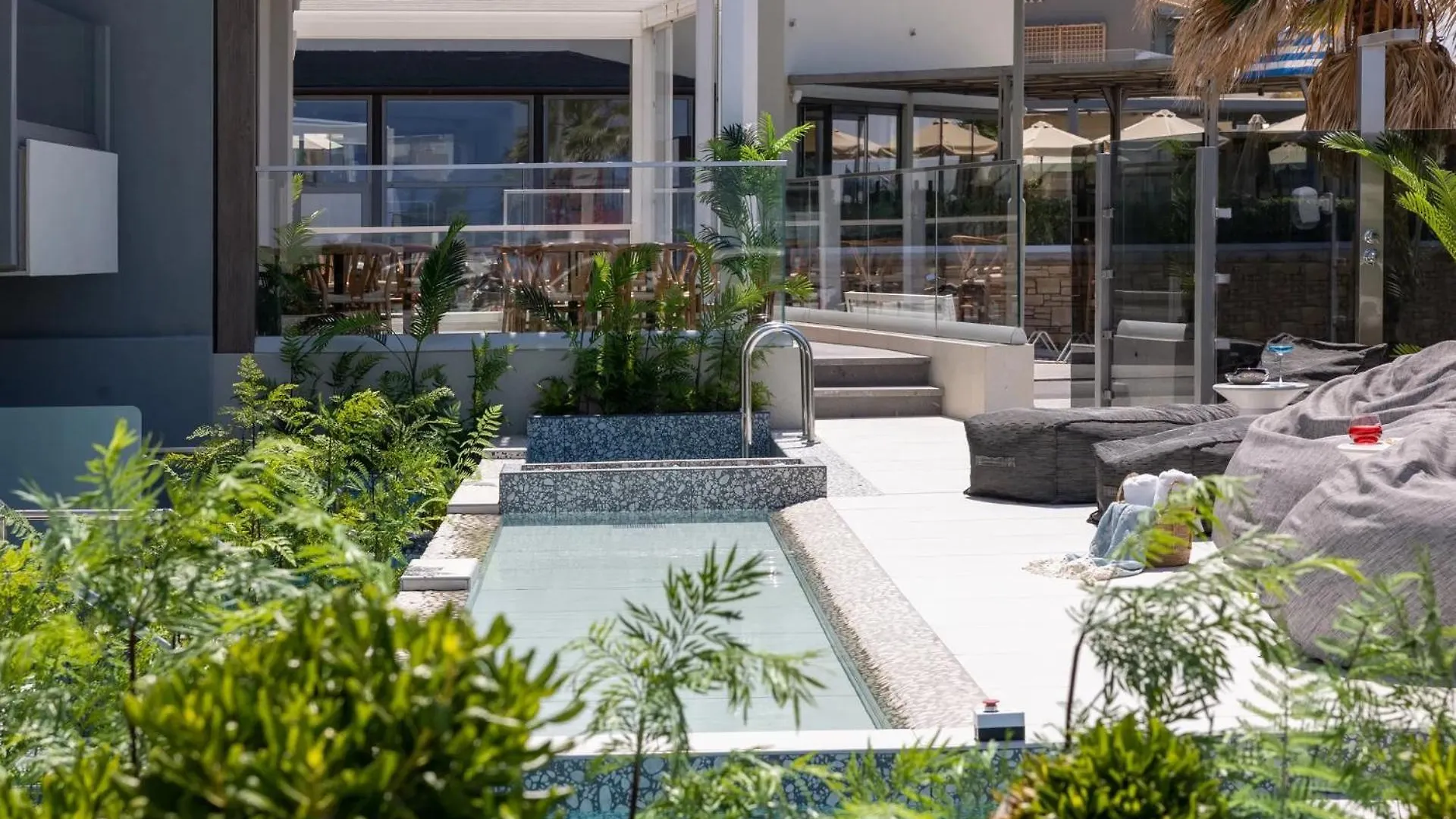 *** Aparthotel Pearl Seabreeze Suites Rethymno  Greece