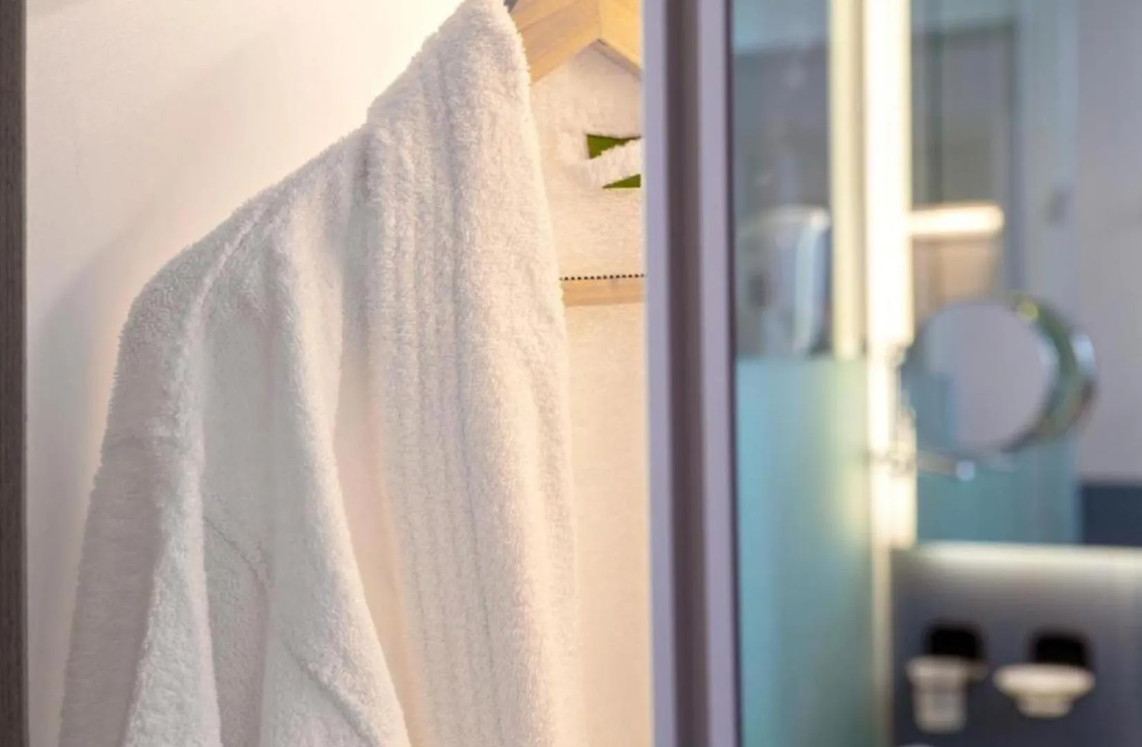 Pearl Seabreeze Suites Rethymno  Aparthotel