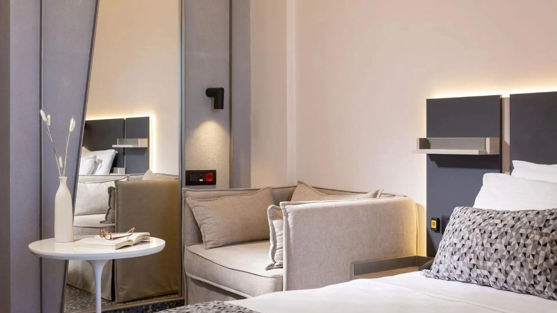 *** Aparthotel Pearl Seabreeze Suites Rethymno  Greece